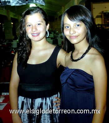 17092009 Claudia Corona y Ana Luisa Martínez.