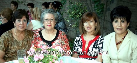 17092009 Lupita Nájera de Ávila, María Isabel Velázquez, Gladis Nájera y Mariángeles Reyes.