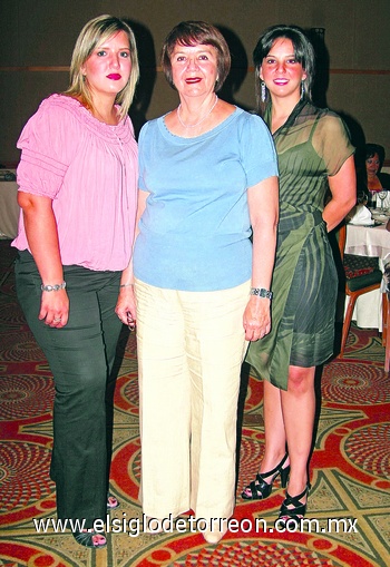 16092009 Mónica de la Torre Sánchez, Blanca Sánchez Guerra y Blanca de la Torre Sánchez.