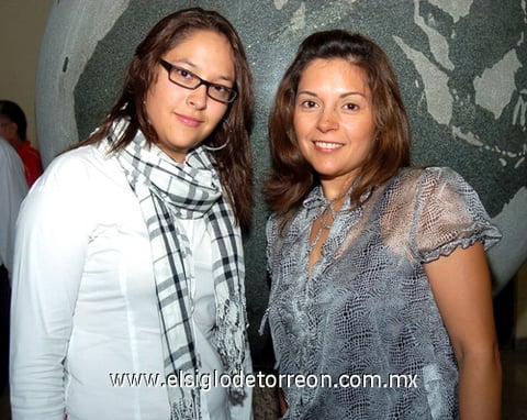 16092009 Michelle Villalvazo y Ana Aurora Rodríguez.