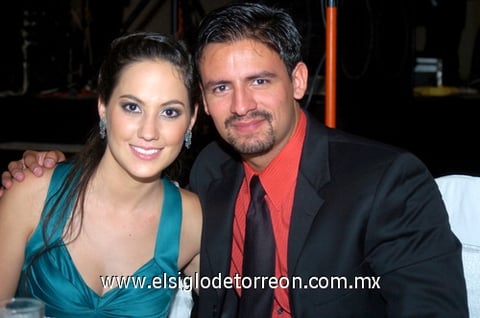 27092009 Radiantes. Lourdes Llama de González y Óscar González F.