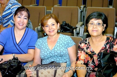 27092009 Irene de Bazán, Mary Martínez y Juanita de Reyes.