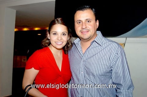 29092009 Arturo Reza y Rocío de Reza.