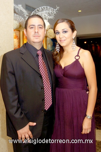 27092009 Ricardo Fontecilla y su esposa.