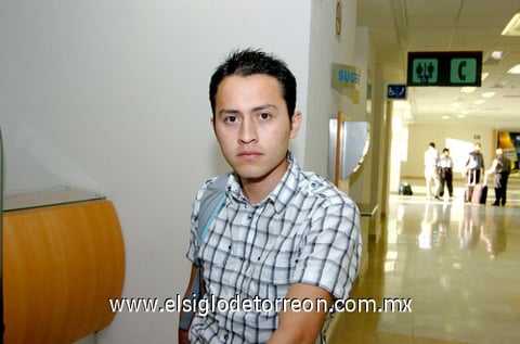 29092009 México. Gabriel Hernández, llegó de la Capital de la República.