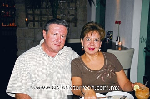 05102009 Carlos y Alejandra Silos.