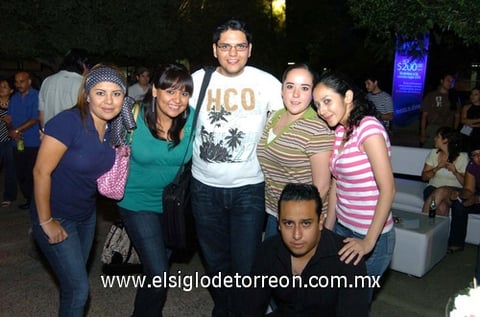 04102009 Presentes. Selene Delgado, Aymeé Rodríguez, Juan Pablo Alemán, Laura Cova, Liliana Vargas y Mauricio Vargas.