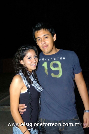 04102009 Vanesa Rodríguez y Alejandro Vázquez.