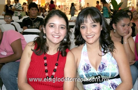 07102009 Lourdes Tello e Ivette Ávila.