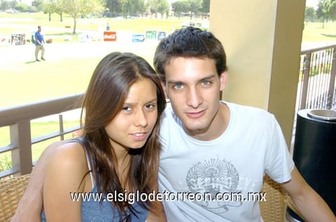 09102009 Lizeth Murra y Alfonso Lozano.