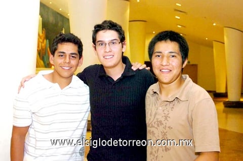 08102009 Ramón Alanís, Luis Triana y Emanuel Vega.