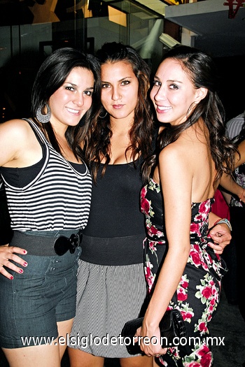 11102009 Marijose Dávila, Belinda Rodríguez y Mariana Armendáriz.