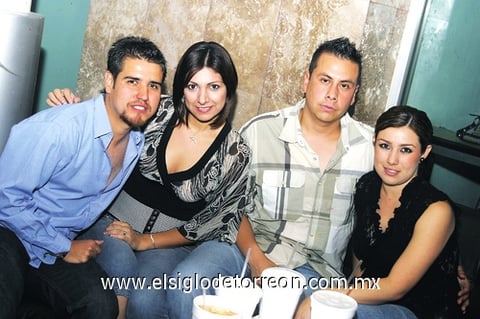 11102009 Juan Manuel, Estrella, Mario y Nancy.