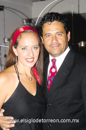 11102009 Lorena de Pedroza y Arturo Pedroza.