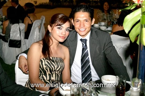 13102009 Mónica Haydeé Escareño Escobedo y Lino Arreola Arias.
