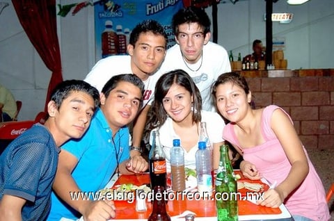 14102009 Abel, Leopoldo, Karen, Diana, Cristian y Juan Antonio.