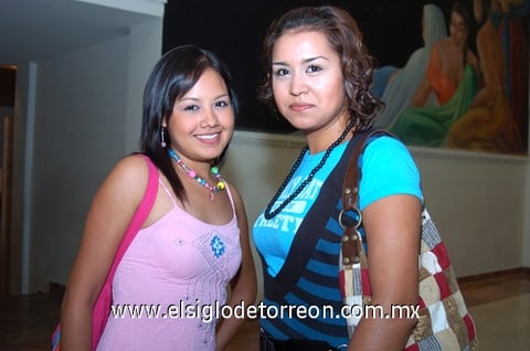 19102009 Dulce Jara y Tania Gaytán.