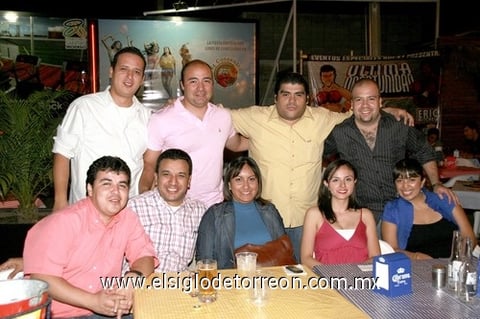 18102009 Sergio Álvarez, Alejandro, Marco Ramírez, Rafael González, Édgar Mata, Vidal Núñez, Lucy Machado, Zuly y Tania Becerra.