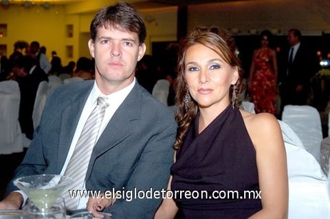 21102009 Gabriel González y Liliana de González. EL SIGLO DE TORREÓN/JESÚS HERNÁNDEZ