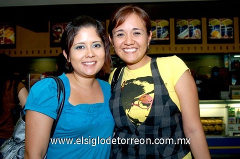 23102009 Cinthia Cuéllar e Ileana Vidal.
