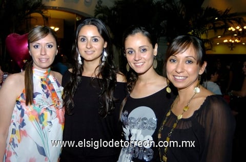 25102009 Emma Ponce, Janeth García, Karla García y Rosy Villegas.