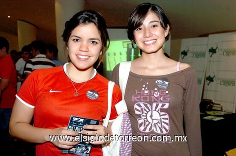 25102009 Ana Karen Luna y Elvira Ollivier.