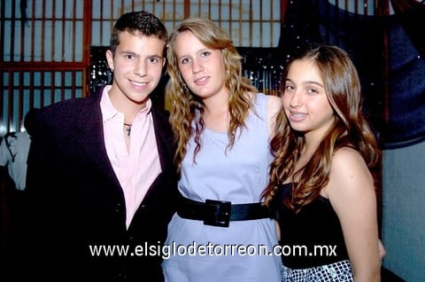 27102009 Isa, Lauris y María.