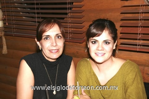 26102009 Verónica Díaz Villarreal y Dulce María Mijares Villarreal.