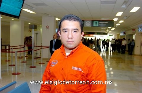 29102009 México. Isidro Vargas, llegó a La Comarca.