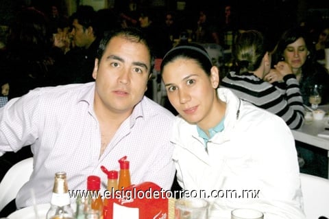 01112009 Vanggeli y Elena.