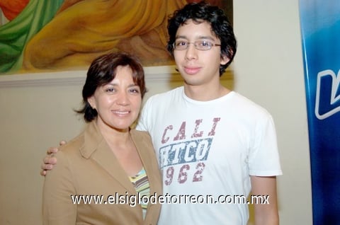 01112009 . Mariana Viesca, Santiago Cadena, Cristina Sifuentes y José Luis Gómez.