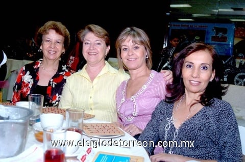01112009 Pilar Arrañaga, Mayela Villalobos e Irma Arellano.