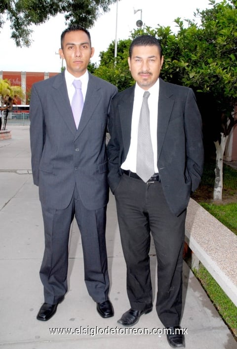 01112009 José Jaime García Segobia y Marco Antonio Hernández Espino.