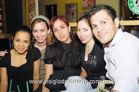 02112009 Leticia, Bety, Cynthia, Lupita y Julio.