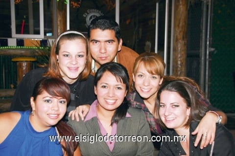 02112009 Sandy Treviño, Mayela Lee, Nelly Martín, Daniela Mesta, Ely Reyes y Jesús Flores.