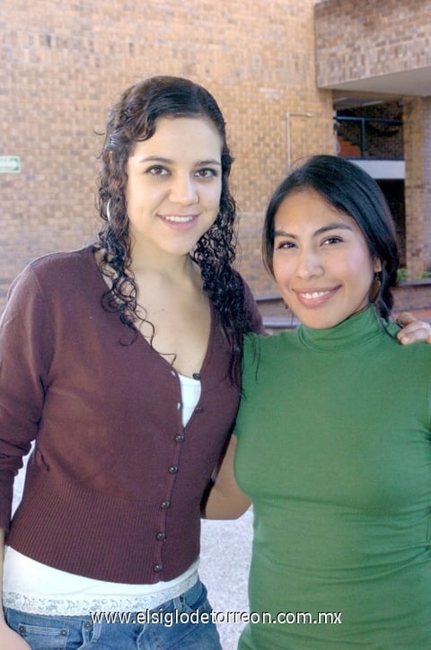 03112009 Martha Cruz y Kandi Benítez.