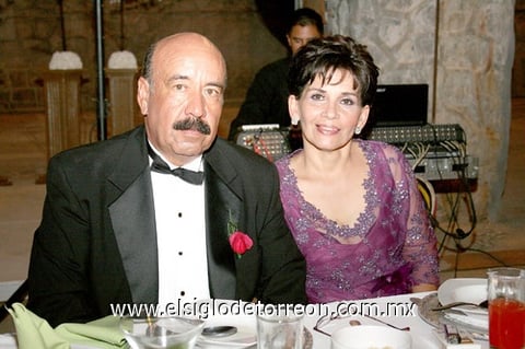 05112009 Sergio y Lourdes de Vargas.