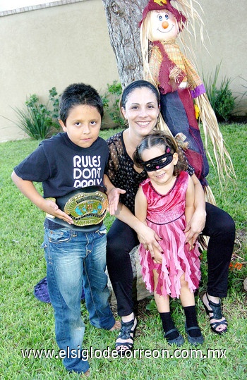 06112009 Bertha, Toño y Fernanda.