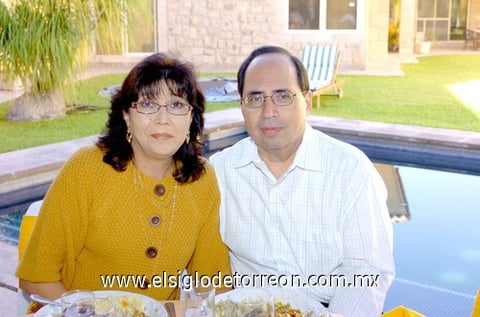 08112009 Olivia y José Luis González.