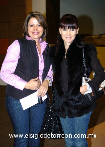 09112009 Vanessa Martínez y Cristina Reza.