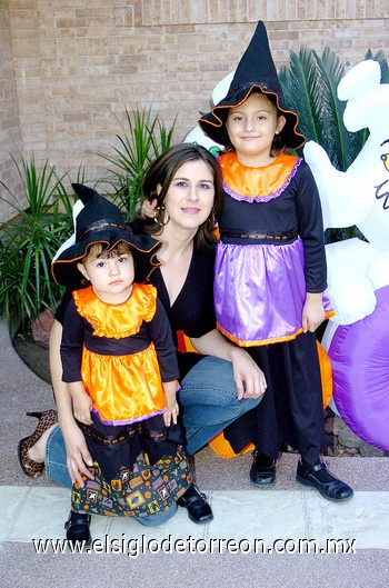 08112009 Martha, Mariana y Paulina Montellano Chávez.