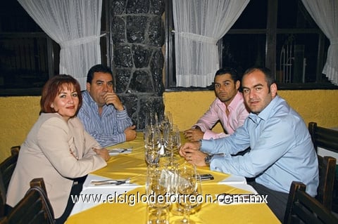 06112009 Gabriela Elizondo, Jorge Gutiérrez, Cristhian Barrera y Jesús Ramírez.