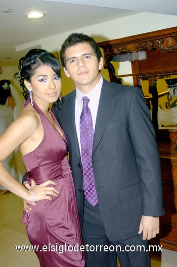 11112009 Jéssica Valera y Édgar Juárez. EL SIGLO DE TORREÓN / ÉRICK SOTOMAYOR