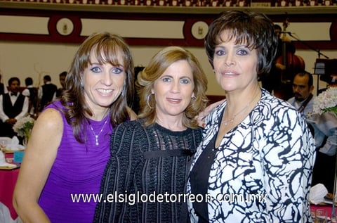 11112009 Vero y  Marisol Esqueda.
