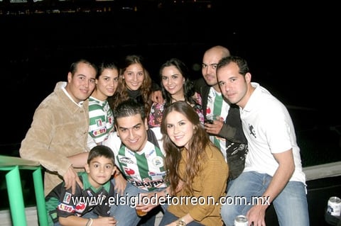 12112009 Juan, Lulú, Cristy, Daniel, Juan Carlos, Martín, Susy, Patrick y José Ramón.