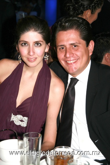 17112009 Paola Moye y Antonio Alderette.