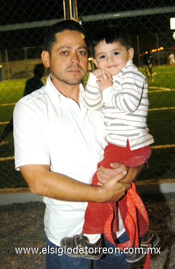 19112009 Héctor y Andrés Limones.