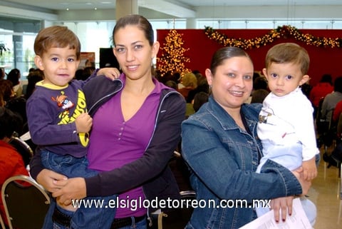 19112009 Elena Hernández, Mauricio Escamilla, Blanca Castillo y Alejandro Reyna.