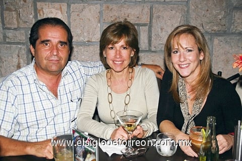 20112009 Mauricio del Bosque Garza, Gabriela Dávalos de Del Bosque y Adriana Dávalos Ruvalcaba.
