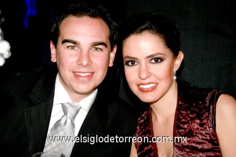 15112009 David y Mariam Obeso.